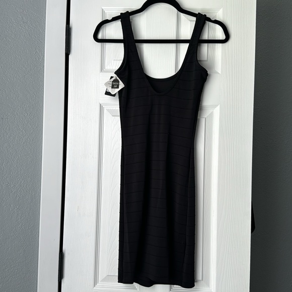 Studio F Black SMALL size 10 dress would fit a size 6. - Picture 2 of 5